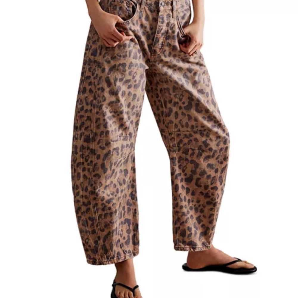 Leopard Print Wide-Leg Pants